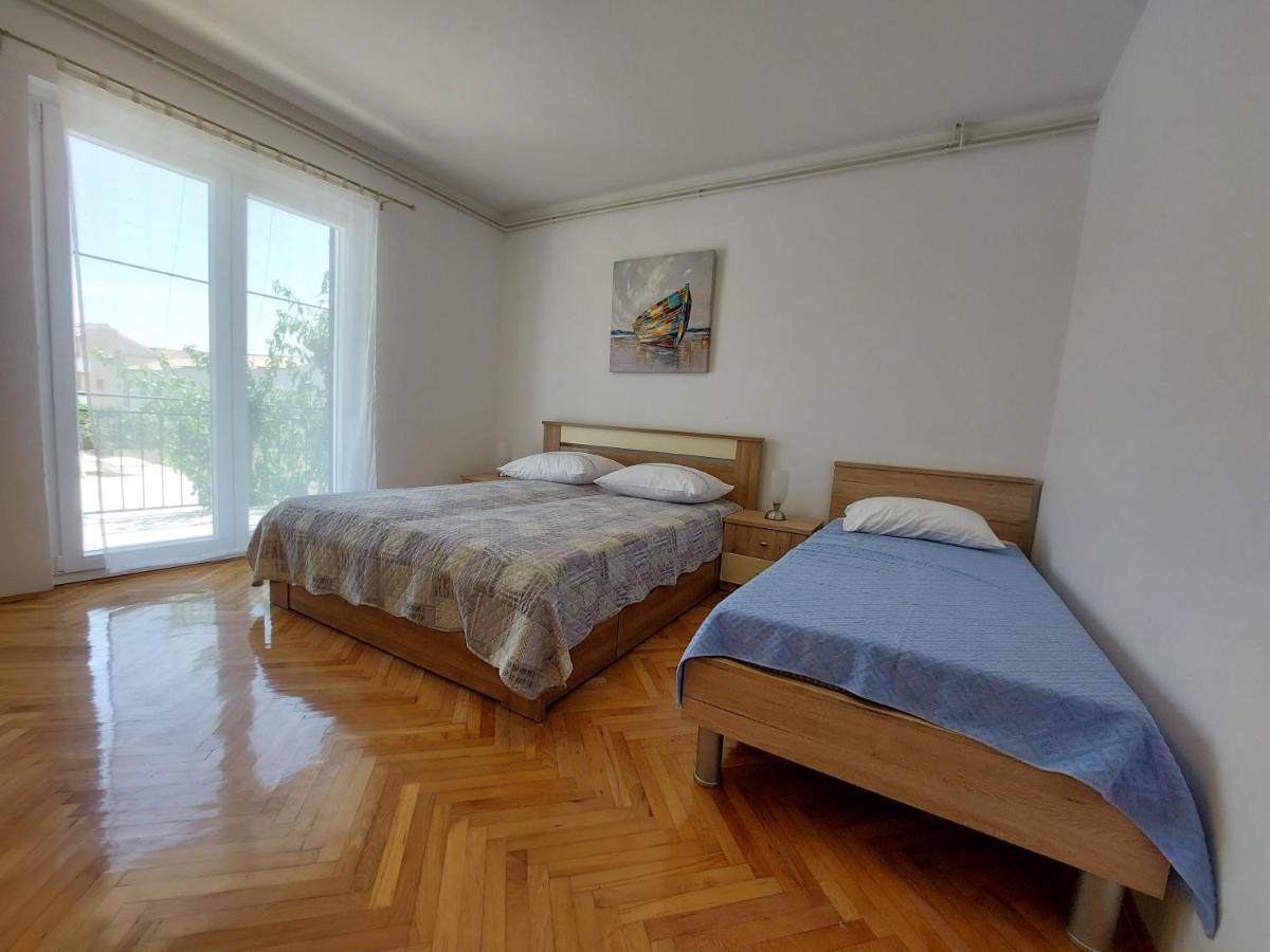 Holiday Apartment فوديس المظهر الخارجي الصورة